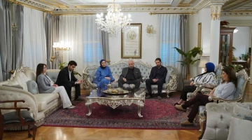 Кадр из Клюквенный щербет 92 серия