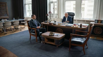 Кадр из Клюквенный щербет 123 серия