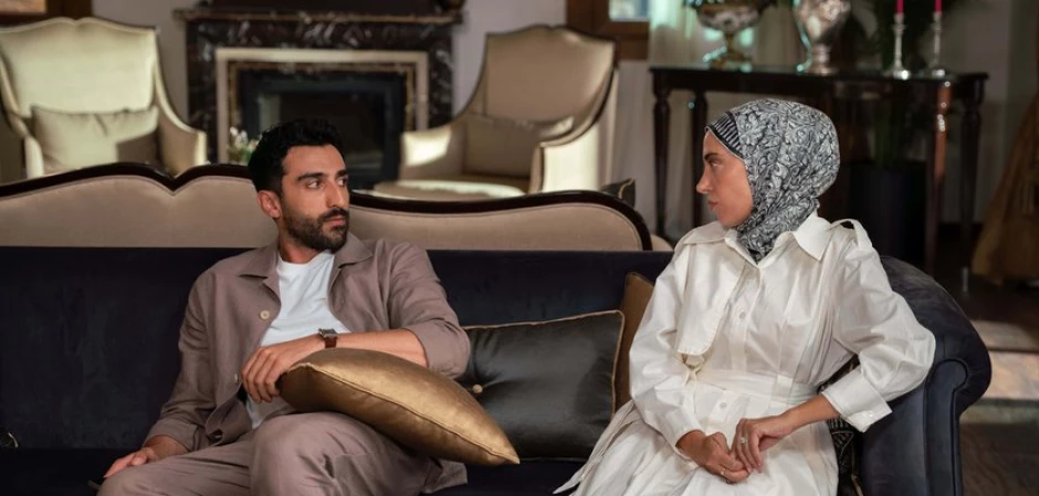 Кадр из Клюквенный щербет 104 серия