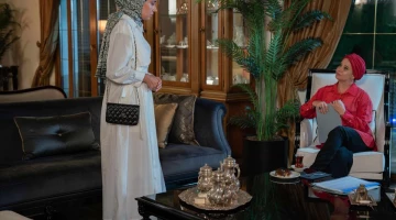 Кадр из Клюквенный щербет 104 серия